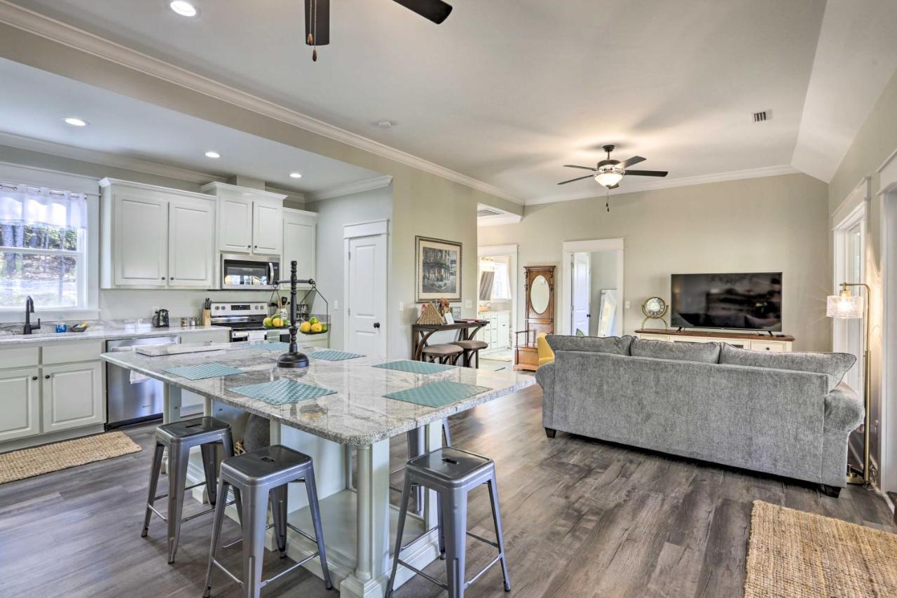 White Oak Creek Home With Views, Deck And Pool Access! Eufaula Esterno foto